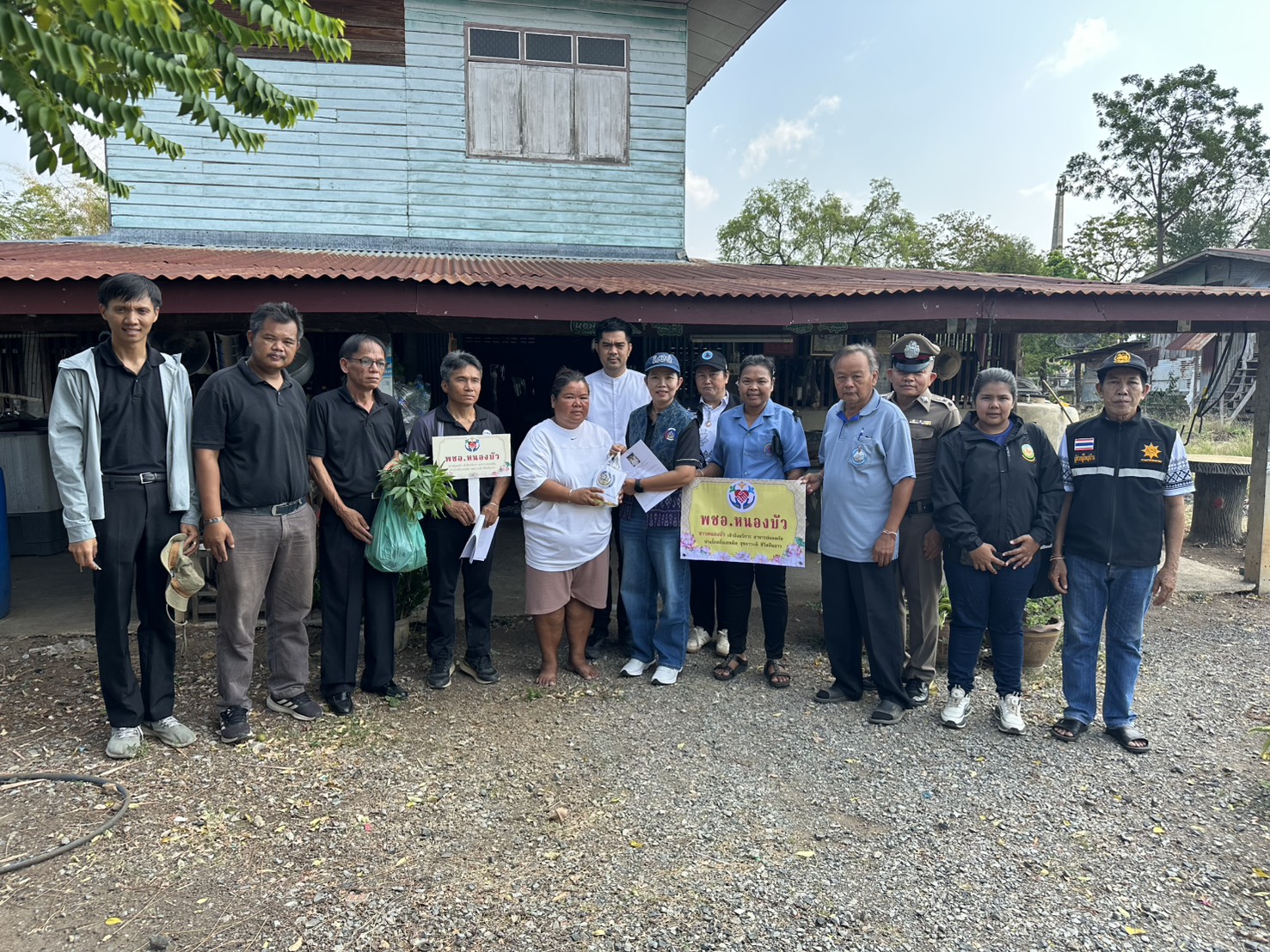 เยี่ยมครัวเรือนเปราะบางตำบลวังบ่อ