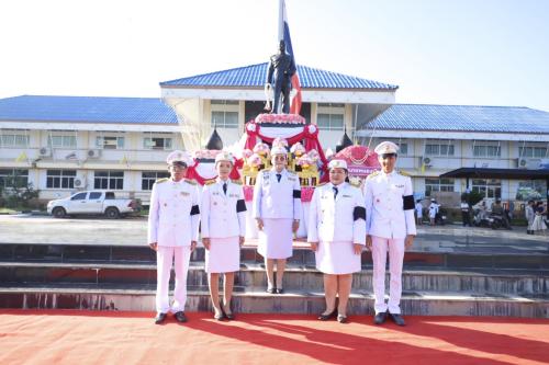 ร่วมพิธีเนื่องในวันปิยมหาราช
